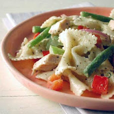Peppery Chicken Pasta Salad