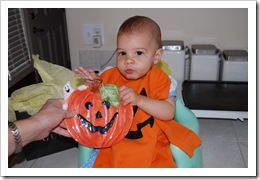 Halloween gift from Yaya 002