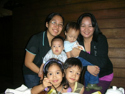 [July 30, 2008 057[3].jpg]