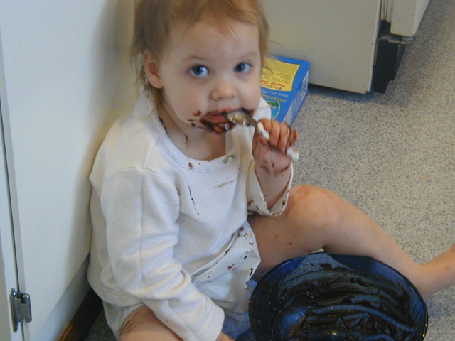 [HANNAH BROWNIE BOWL 4[3].jpg]