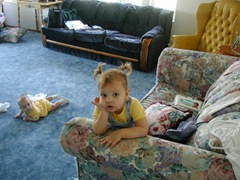 hannah in pig tails