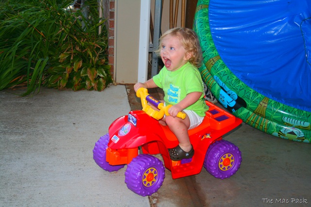 [20081008 - Savannah's 2nd Birthday (35)[7].jpg]