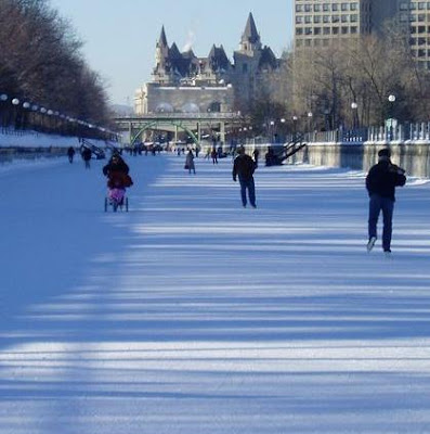 Pista de hielo sobre el “Canal Rideau”