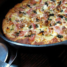 Pineapple, Ham, Basil Pizza