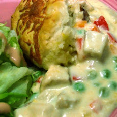 Creamed Chicken and Biscuits
