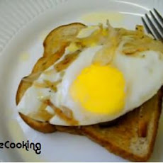 Solar Cooked Russian Yaichnitsa Eggs