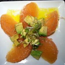Lisa's Grapefruit and Avocado Salad