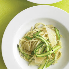 Spaghetti with Shaved Asparagus