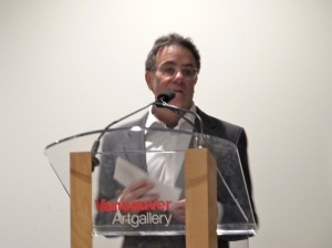 VIDEO / Tom Cone