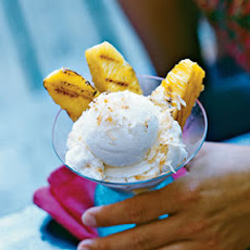 Rum-Macadamia Ice Cream