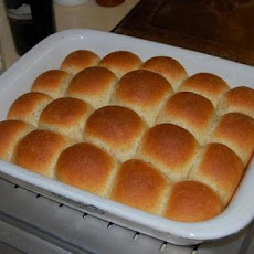 Oatmeal Dinner Rolls