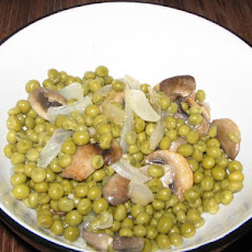 Easy Peppered Peas & Mushrooms