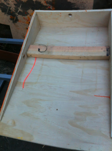 routing the el wire along the bottom