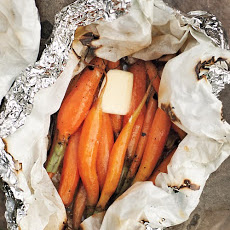 Baby Carrot Hobo Pack