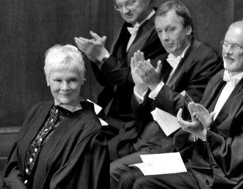 judi_dench%20mike%20day.jpg
