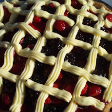 Triple Berry Cream Cake Pie