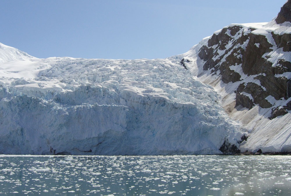 [blackstonebayglacier2web[6].jpg]