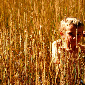 by Julie Zaranek - Portrait & People Children