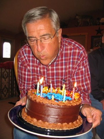 [Tom Cake[2].jpg]