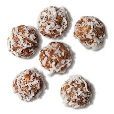 Mini Date-Nut Snowballs