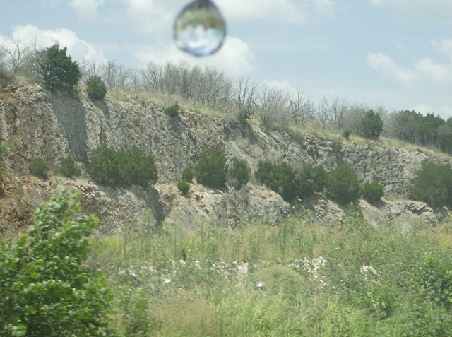 [oklahoma rocks and hills 004[5].jpg]