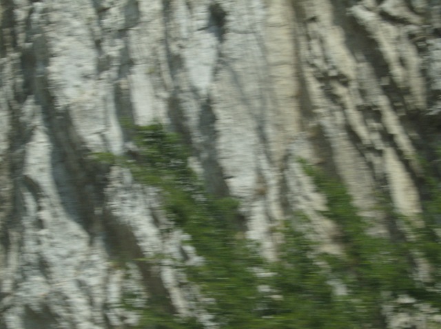 [oklahoma rocks and hills 007[2].jpg]