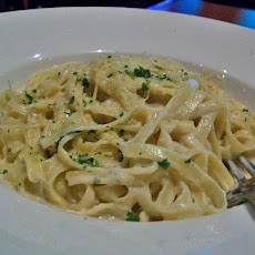 Lower Fat Creamy Alfredo Sauce/White Sauce