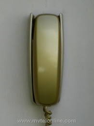 Wall Phones - Western Electric 2220A AC1 Trimline Gold 1