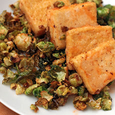 Fried Brussels Sprouts with Sriracha-Honey Sauce