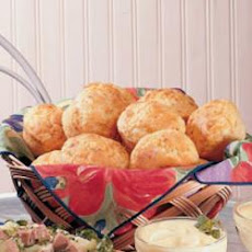 Cornmeal Cheese Muffins