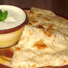 Homemade East Indian Naan Bread (Made Easy)