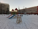 Детская Площадка у Школы