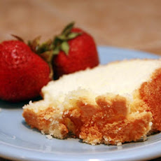 Seven-Up™ Pound Cake