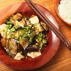 Braised Eggplant with Tofu in Garlic Sauce