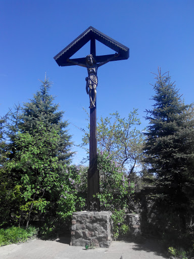 Krzyż Z Drewnianą Figurą Chrystusa