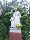 Father and Son Statue