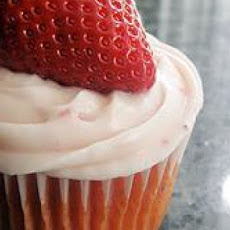 Real Strawberry Cupcakes