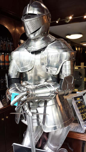 Knights Suit Of Armor