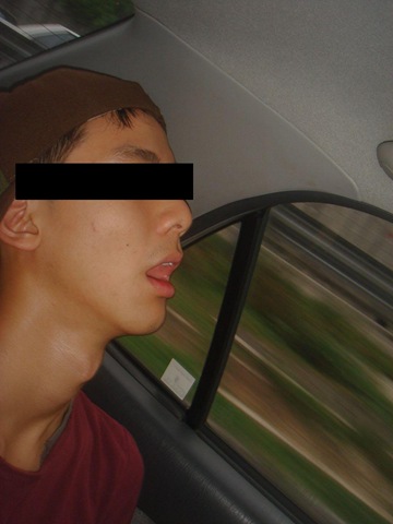 [DSC03302 censored[2].jpg]