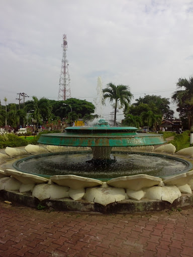 Fountain Monumen Kiri