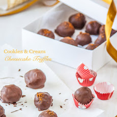 Cookies & Cream Cheesecake Truffles