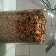 Simple maple pecan granola