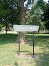 Lincoln Park - West Entrance