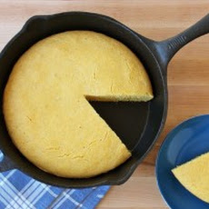 Buttermilk Skillet Cornbread