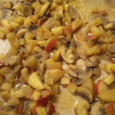 Pork Cutlets With Normandy-Style Mushroom and Applesauce