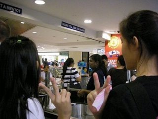 [016[2].jpg]