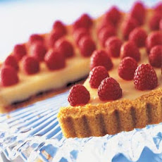 Red-Gold Raspberry White Chocolate Tart