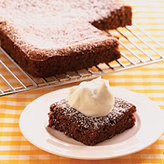 Applesauce-Spice Cake