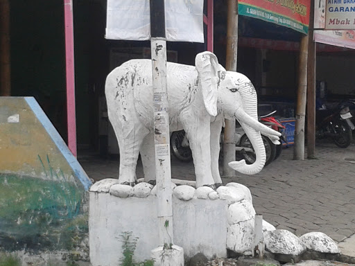 Gajah Barat