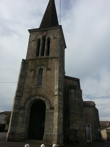 Charnat - Eglise